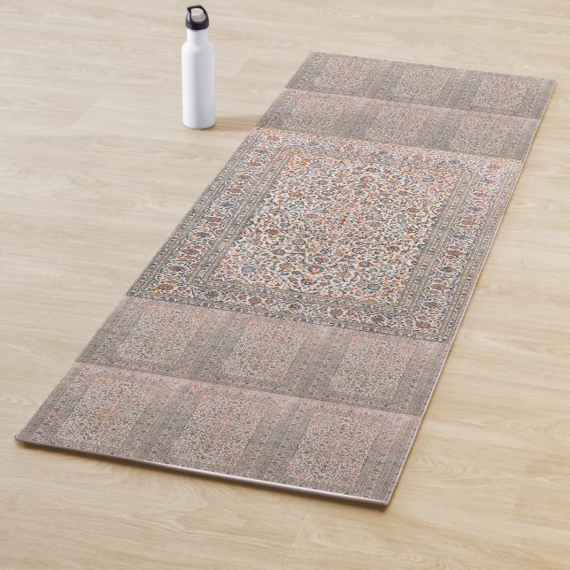 Elegant Retro Modern Vintage Persian Yoga Mat (In Situ)