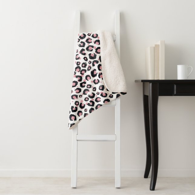 Elegant Rose Gold Black Leopard Pattern Sherpa Blanket (In Situ)