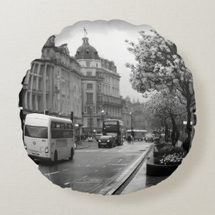 Elegant Street View Round Cushion