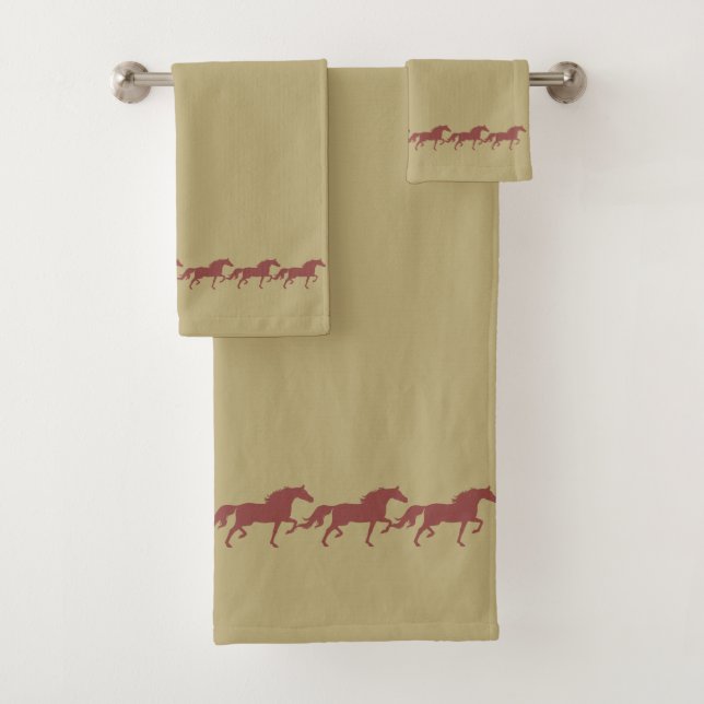 Elegant Stylish Brown Bay Horses on Lucky Beige Bath Towel Set (Insitu)