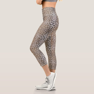Elegant stylish leopard cheetah fur animal print capri leggings