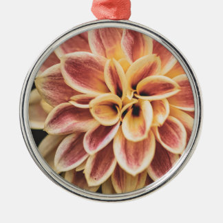 Elegant Summer Dahlia Flower (Floral Art) Metal Tree Decoration