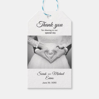 Elegant Traditional Photo Wedding Favour Tags