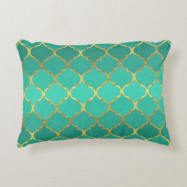 Elegant trendy gold faux glitter quatrefoil decorative cushion (Front)