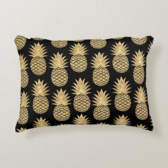 Elegant Tropical Black and Gold Pineapple Pattern Decorative Cushion (Front)