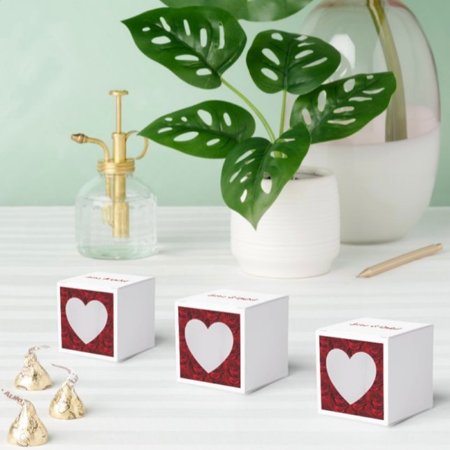 Elegant Wedding Favour Boxes (Creator Uploaded)