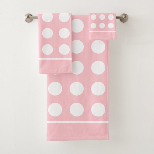 Elegant White Circles on Light Pink Bath Towel Set (Insitu)