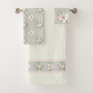 Elegant white flowers pattern bath towel set