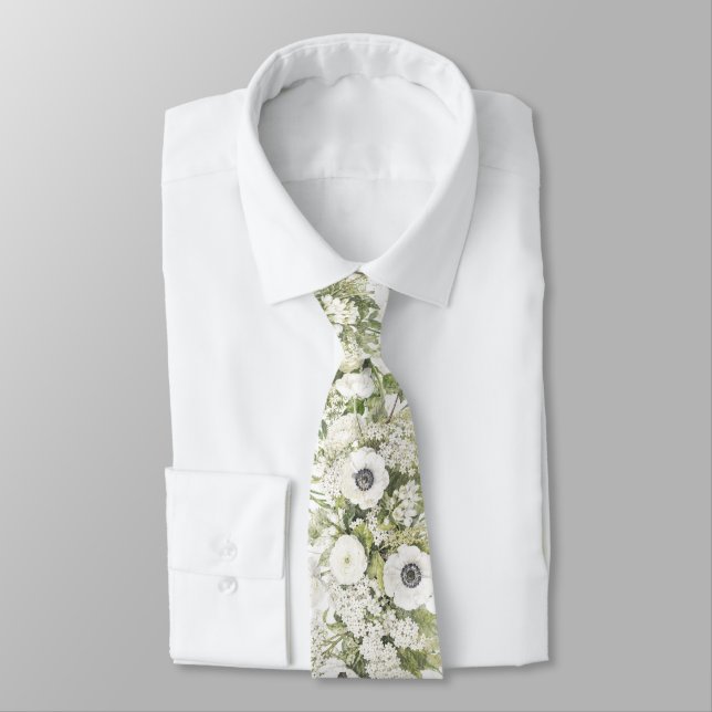 Elegant White Flowers Tie (Tied)