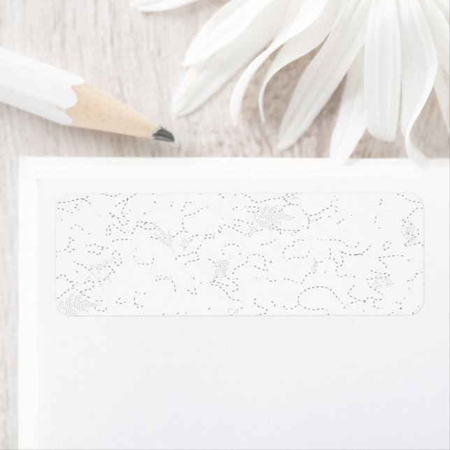 Elegant White Graduation Announcement (Insitu)