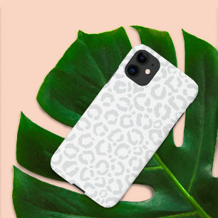 Elegant White Gray Leopard Cheetah Animal Print iPhone 11 Case
