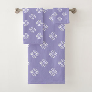 Elegant White Lace Pattern on Silver Grey Bath Towel Set