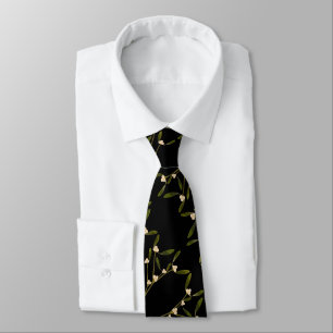 Elegant Yule  Mistletoe Tie