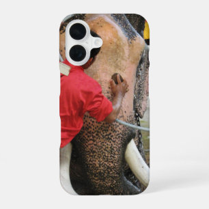 Elephant Bathtime ... Ayutthaya, Thailand iPhone 16 Case