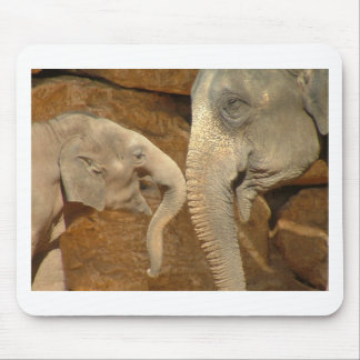 ELEPHANTS MOUSE MAT
