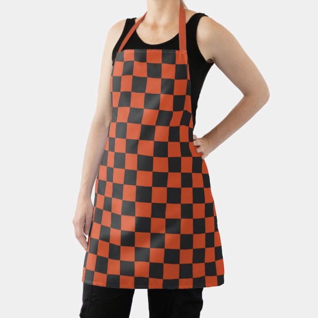 Ember and ash checkerboard pattern apron (Insitu)