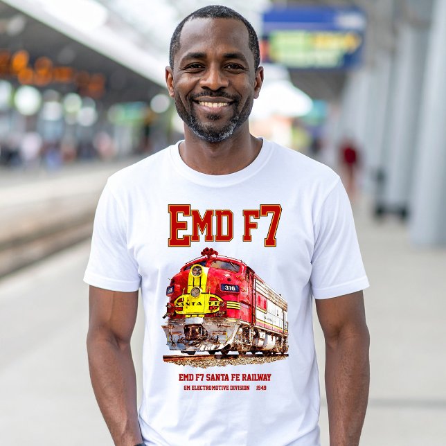 EMD F7 Santa Fe Warbonnet Diesel Locomotive. T-Shirt (EMD F7 Santa Fe Warbonnet Diesel Locomotive. Mens Basic T-Shirt)