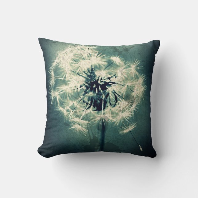 Emerald Green Daisy Throw Pillow (Front)