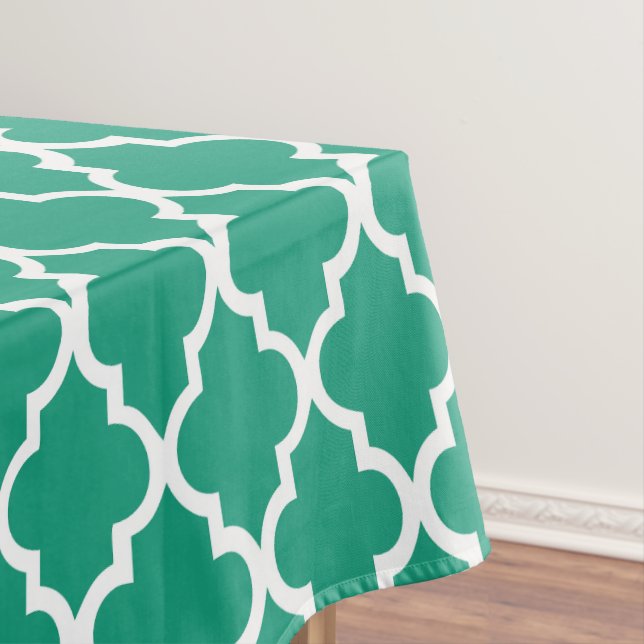 Emerald Green Quatrefoil Tiles Pattern Tablecloth (In Situ)