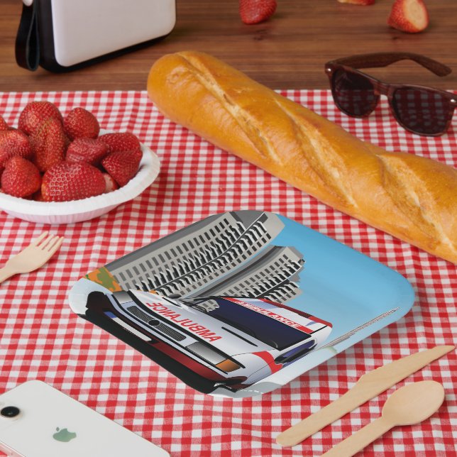 Emergency Ambulance in Cityscape Medical Rescue  Paper Plate (Picnic)