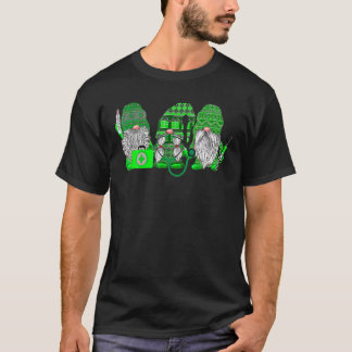 Emergency Nurse Squad Nursing St Patrick Day Gnome T-Shirt