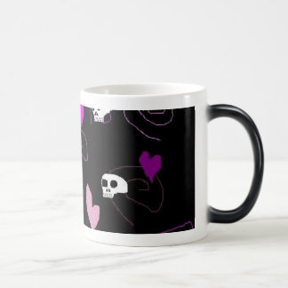 EMO Gothic Skulls & Hearts Magic Mug