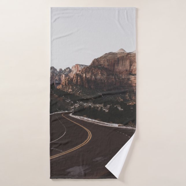 EMPTY ROAD BATH TOWEL (Bath Towel)