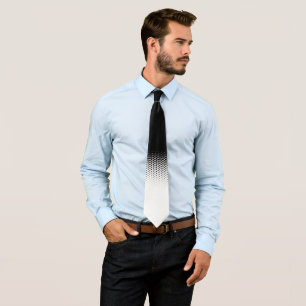 en blanco y negro con lunares tie