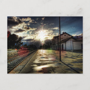 En la estación postcard