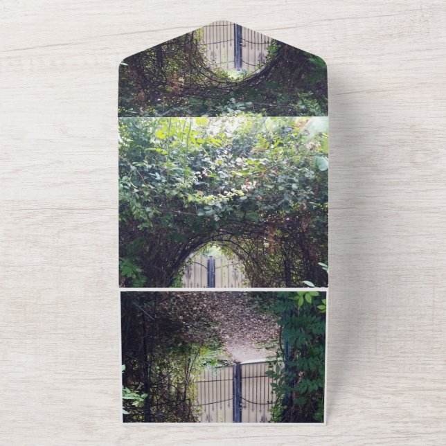 Engagement Invitation Gate Wood (Outside)