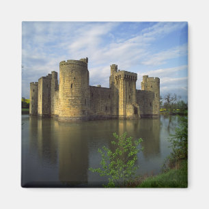 England, Sussex, Bodiam Castle Magnet