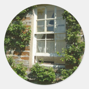 English Cottage I Charming Classic Round Sticker
