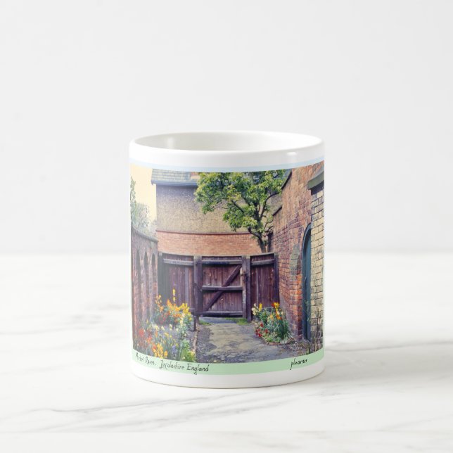 English town mug (Center)