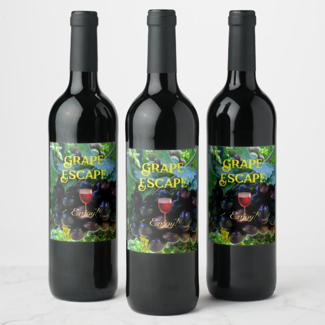 Enticing Natural Wine Grapes Wine Label (Bottles)