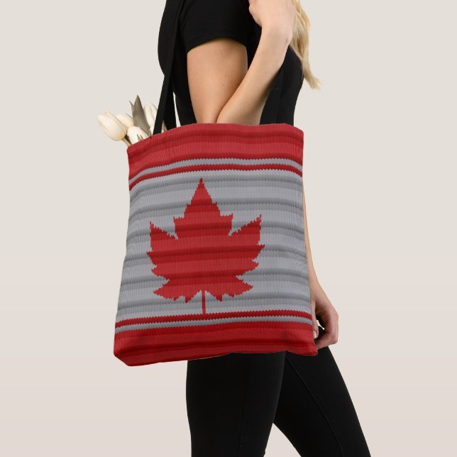 Enviro-Friendly Canada Tote Bag Retro Maple Leaf (Close Up)