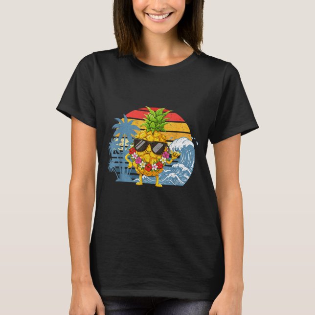 Epic Aloha Hawaiian Pineapple Sign Hawaii Shaka T-Shirt (Front)