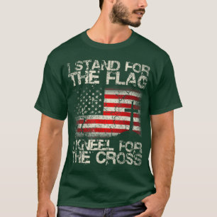 Epic I Stand for The Flag I Kneel for The Cross Mi T-Shirt