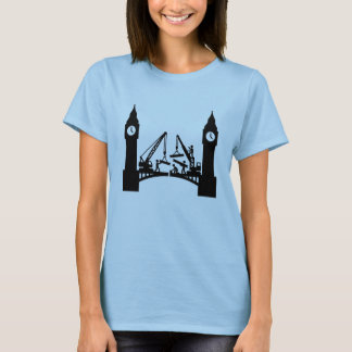 Epic london clock tower bridge construction  T-Shirt