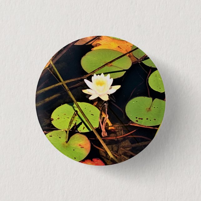 "Ethereal Lily Pad Pond with Central White Blossom 3 Cm Round Badge (Front)