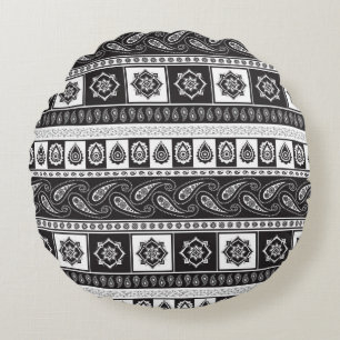 Ethnic Black White: Timeless Pattern Round Cushion