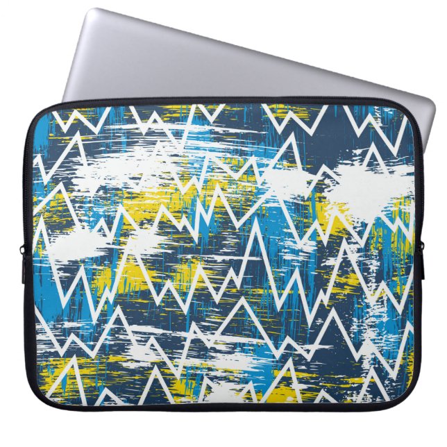Ethnic boho seamless pattern. Zigzag pattern. Scri Laptop Sleeve (Front)