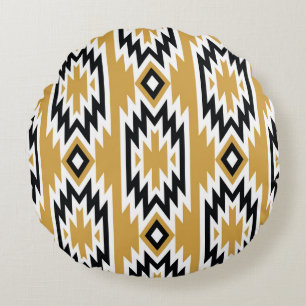 Ethnic boho: vintage geometric pattern. round cushion