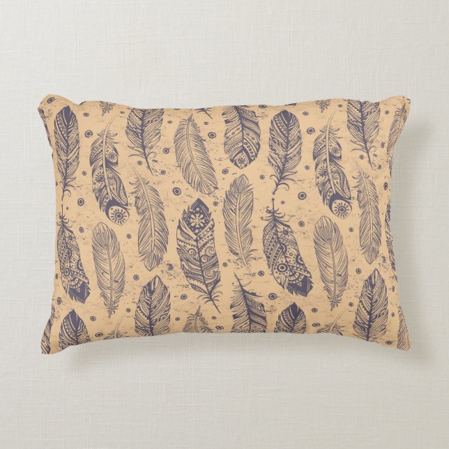 Ethnic Feather Outline Pattern Decorative Cushion (Front)