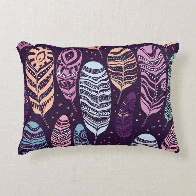 Ethnic feathers: black and white pattern decorative cushion (Front)