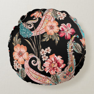 Ethnic flowers and leaves with paisley vintage ele round cushion