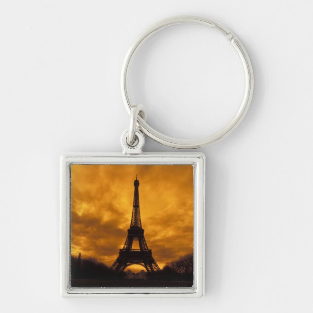 EU, France, Paris.  Eiffel Tower. Key Ring (Front)