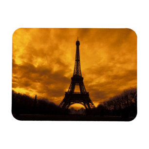 EU, France, Paris.  Eiffel Tower. Magnet