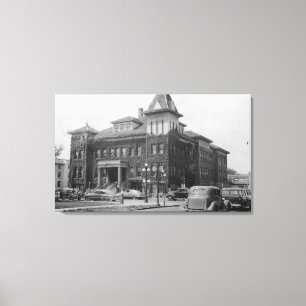 Eugene, Oregon Scene with City Hall Photograph Canvas Print