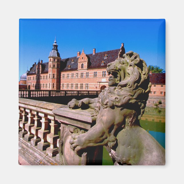 Europe, Denmark, Copenhagen aka Kobenhaven), Magnet (Front)