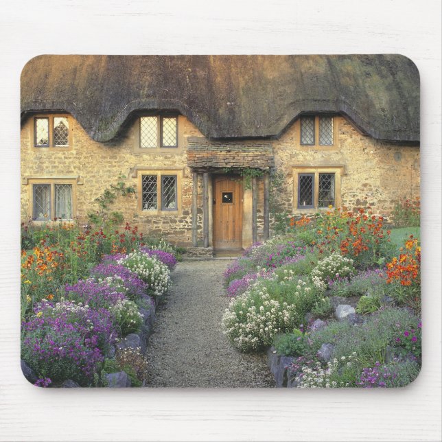 Europe, England, Chippenham. Early morning light Mouse Mat (Front)